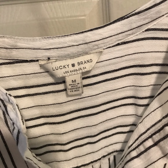 Button down blouse - Picture 2 of 4